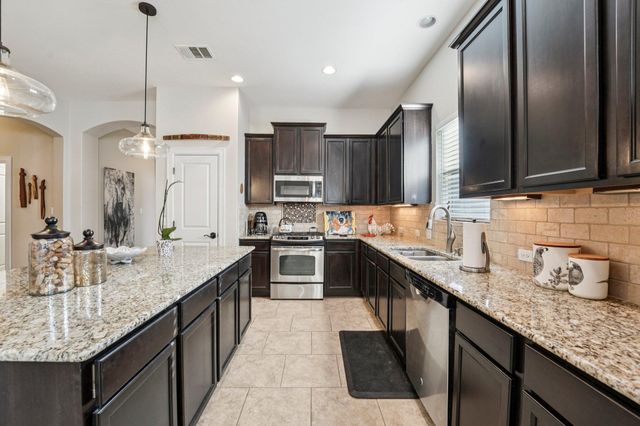 203 Gaspar BND, Cedar Park, TX 78613