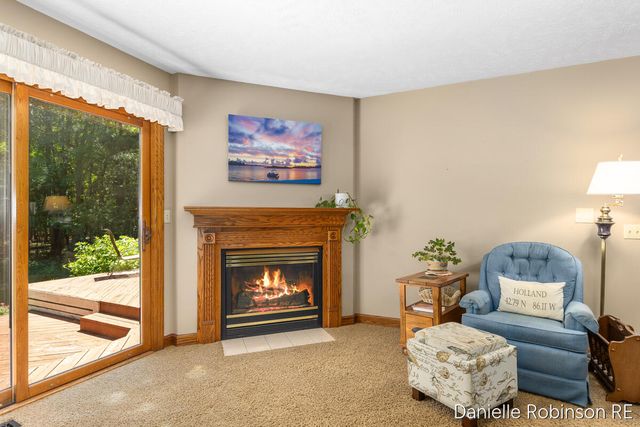 4260 Niles Avenue, Holland, MI 49424