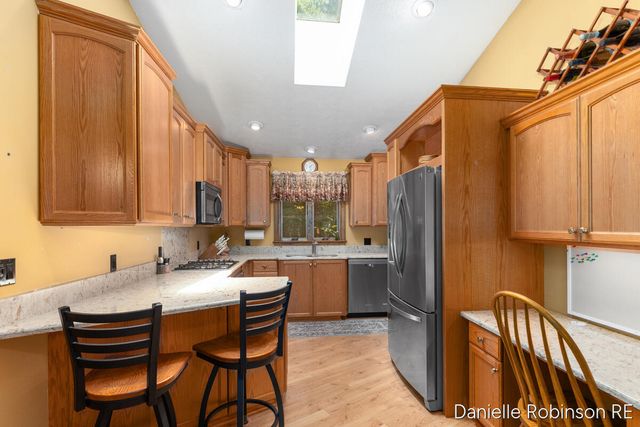4260 Niles Avenue, Holland, MI 49424