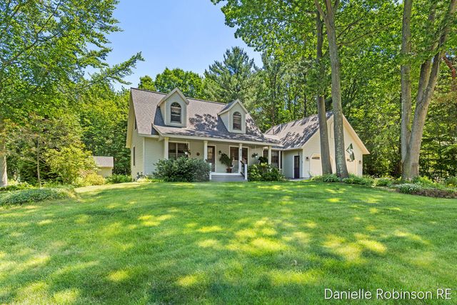 4260 Niles Avenue, Holland, MI 49424