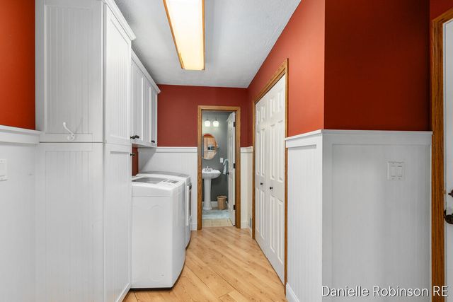4260 Niles Avenue, Holland, MI 49424