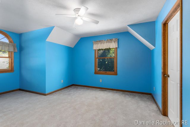 4260 Niles Avenue, Holland, MI 49424