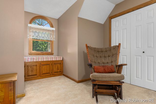 4260 Niles Avenue, Holland, MI 49424