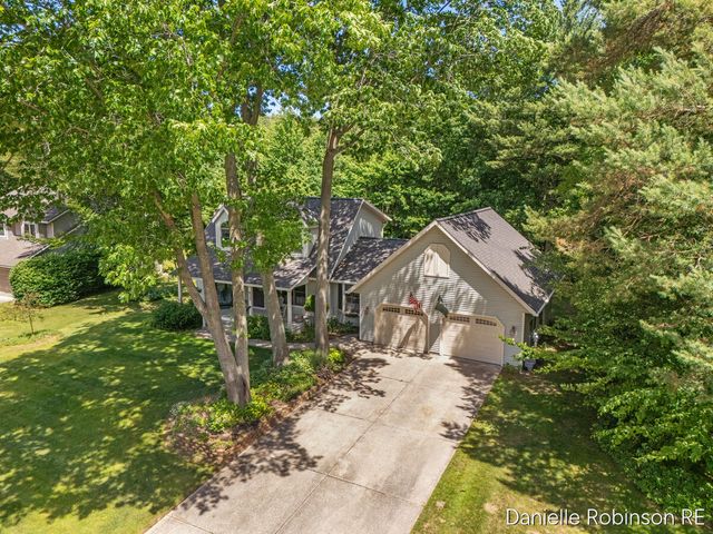 4260 Niles Avenue, Holland, MI 49424