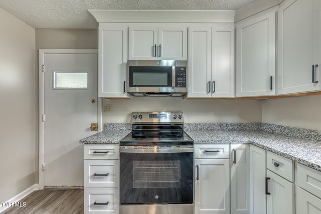 301 Piney Avenue, Piney Flats, TN 37686