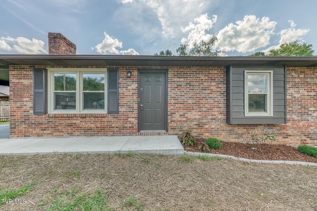 301 Piney Avenue, Piney Flats, TN 37686