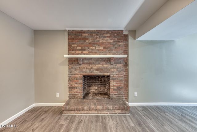 301 Piney Avenue, Piney Flats, TN 37686