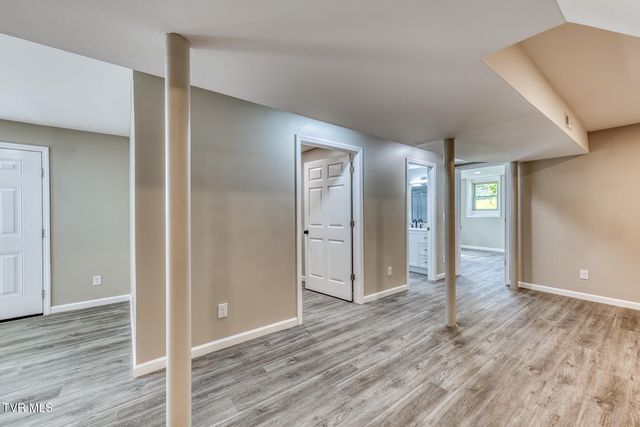 301 Piney Avenue, Piney Flats, TN 37686