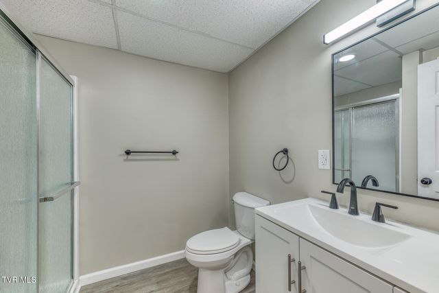 301 Piney Avenue, Piney Flats, TN 37686