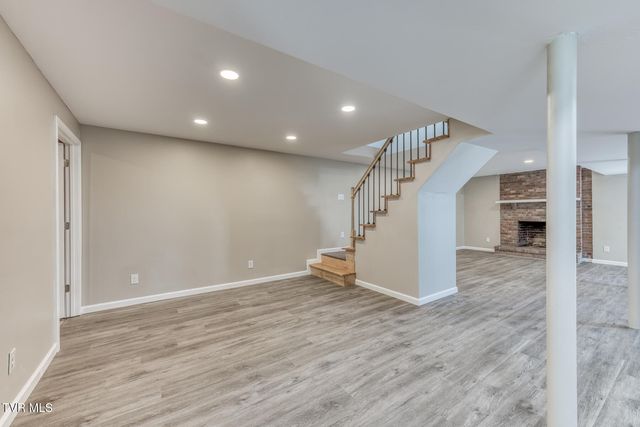 301 Piney Avenue, Piney Flats, TN 37686