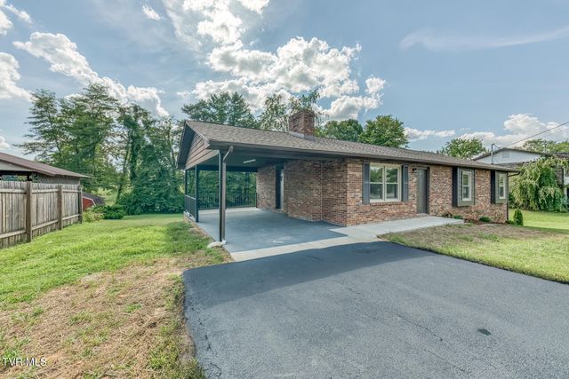 301 Piney Avenue, Piney Flats, TN 37686