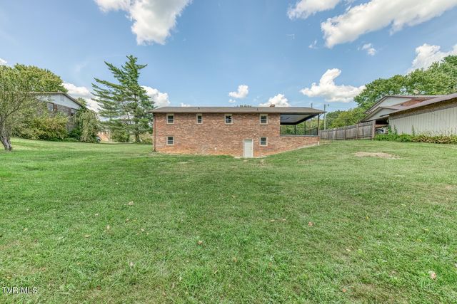 301 Piney Avenue, Piney Flats, TN 37686
