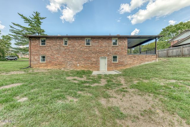 301 Piney Avenue, Piney Flats, TN 37686