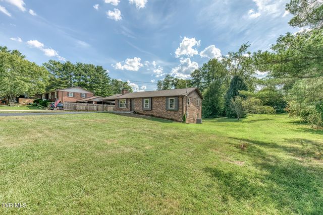 301 Piney Avenue, Piney Flats, TN 37686