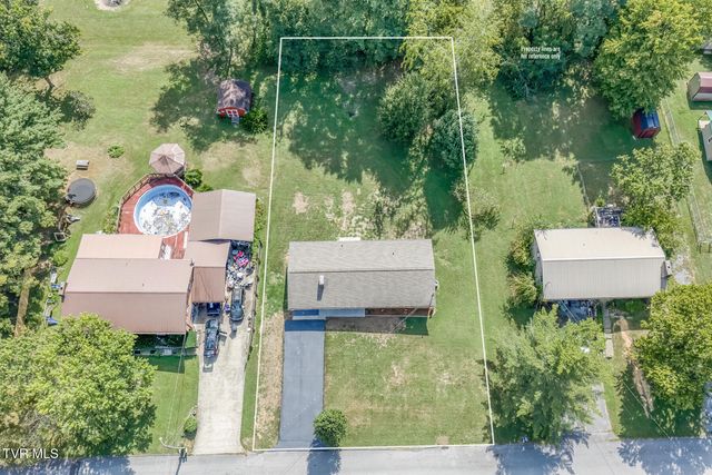 301 Piney Avenue, Piney Flats, TN 37686