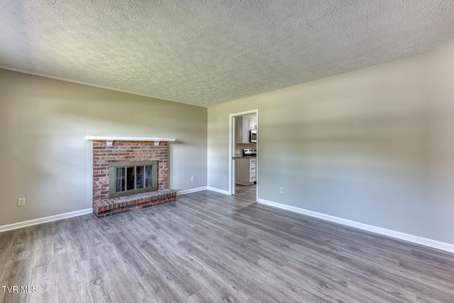301 Piney Avenue, Piney Flats, TN 37686