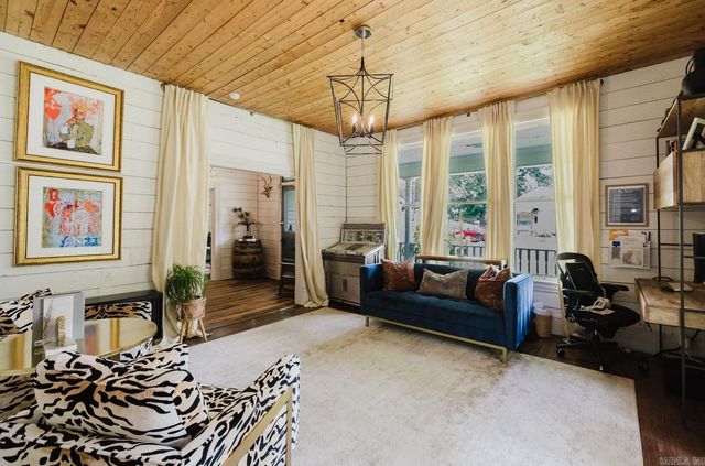 503 S First Street, Benton, AR 72015