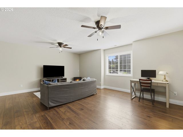 19201 Ne 207TH Ave, Brush Prairie, WA 98606