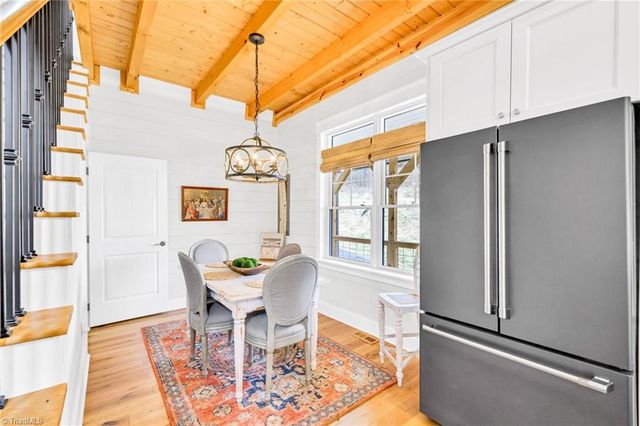 2507 Parker Eller Road, Lansing, NC 28643