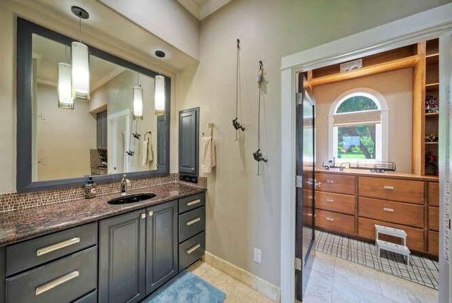15210 Rainbow One ST, Austin, TX 78734