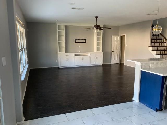 1020 Long Pointe Avenue, Fort Worth, TX 76108