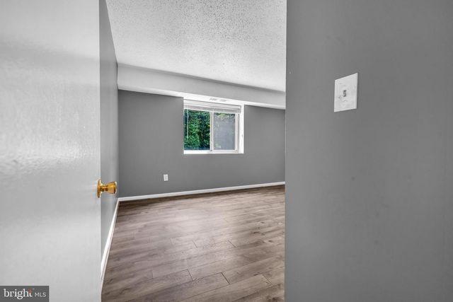 3011 SOUTHERN AVE #14, Temple Hills, MD 20748