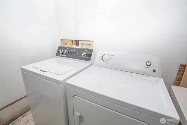 70 N Beaver Place N, Hoodsport, WA 98548
