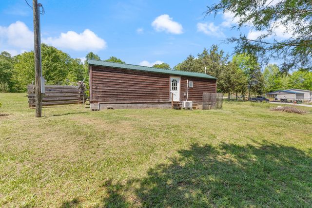 10931 Beechcraft Rd, Bon Aqua, TN 37025