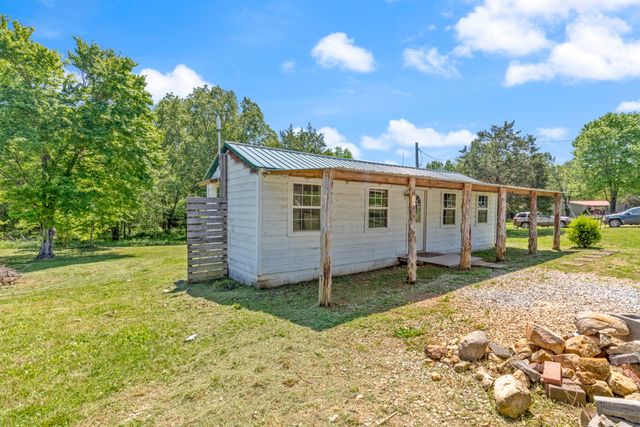 10931 Beechcraft Rd, Bon Aqua, TN 37025