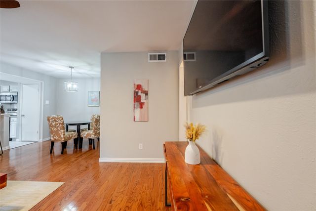 15221 Berry Trail 1201, Dallas, TX 75248