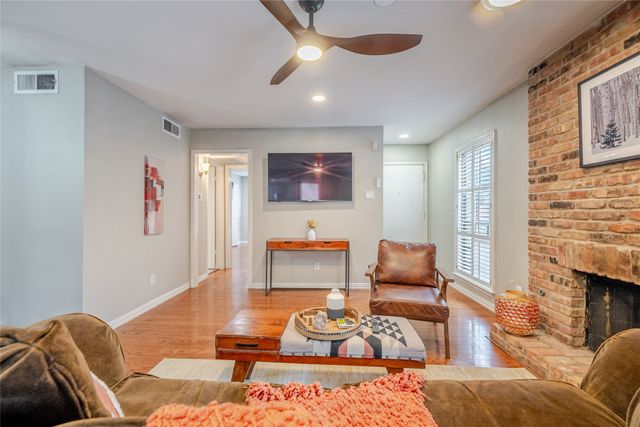 15221 Berry Trail 1201, Dallas, TX 75248