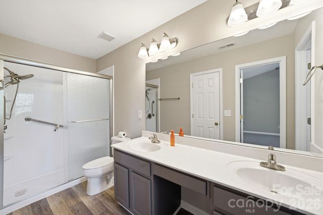 687 Rock Lake Glen, Fort Mill, SC 29715