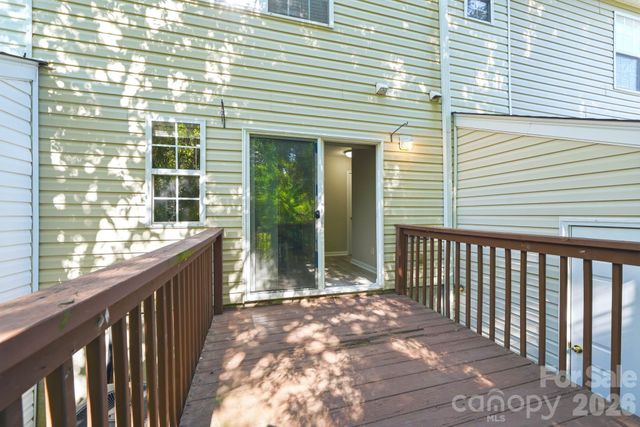 687 Rock Lake Glen, Fort Mill, SC 29715