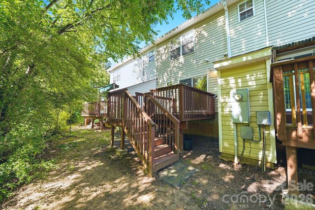 687 Rock Lake Glen, Fort Mill, SC 29715