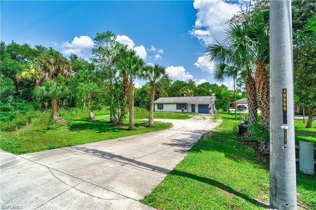 551 Golden Gate BLVD W, Naples, FL 34120