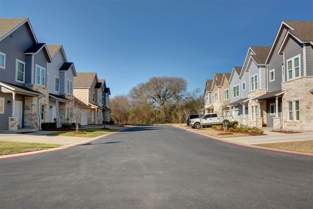 969 W Highway 71 4102, Bastrop, TX 78602