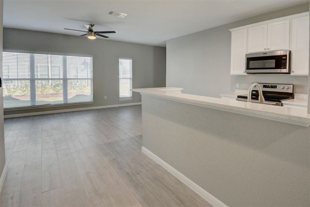 969 W Highway 71 4102, Bastrop, TX 78602