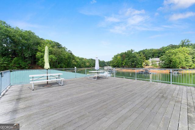 3438 Dockside Shores Drive, Gainesville, GA 30506