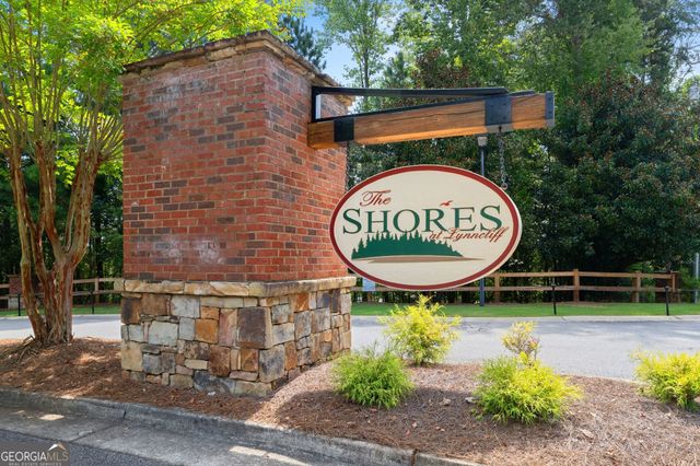 3438 Dockside Shores Drive, Gainesville, GA 30506