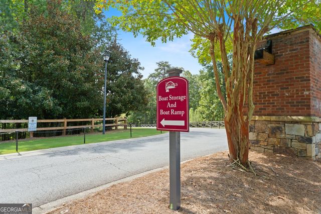 3438 Dockside Shores Drive, Gainesville, GA 30506