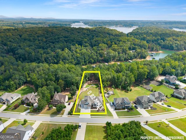 3438 Dockside Shores Drive, Gainesville, GA 30506