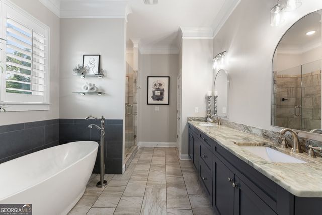 3438 Dockside Shores Drive, Gainesville, GA 30506