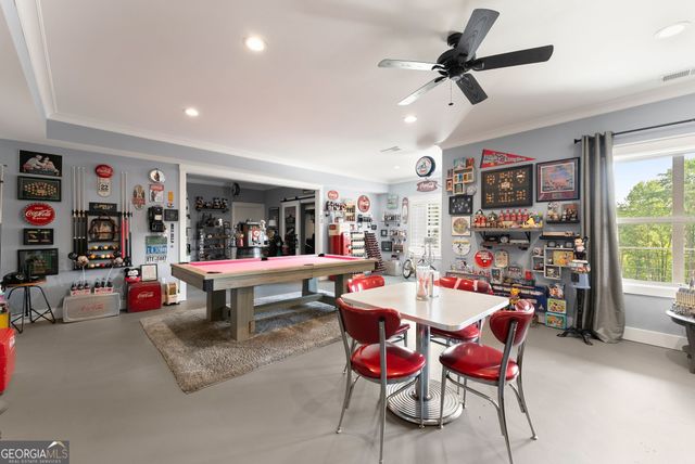 3438 Dockside Shores Drive, Gainesville, GA 30506