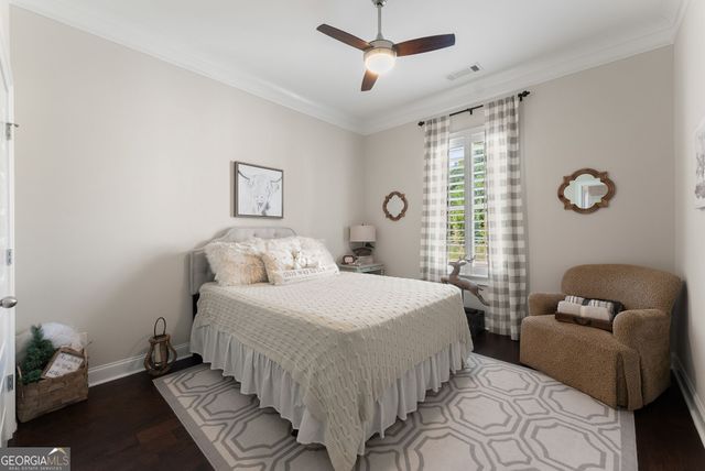 3438 Dockside Shores Drive, Gainesville, GA 30506