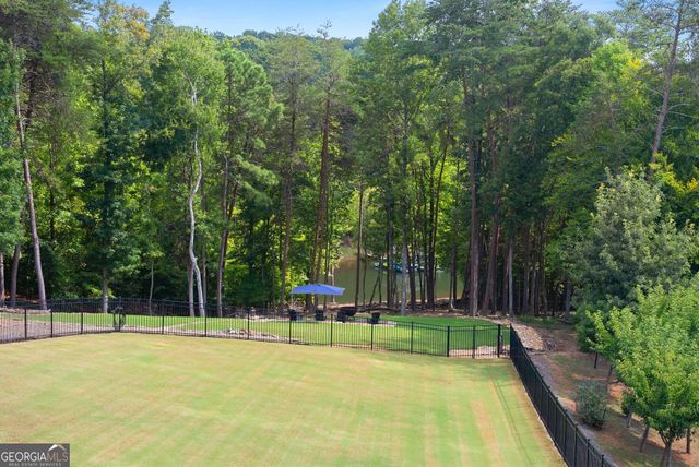 3438 Dockside Shores Drive, Gainesville, GA 30506