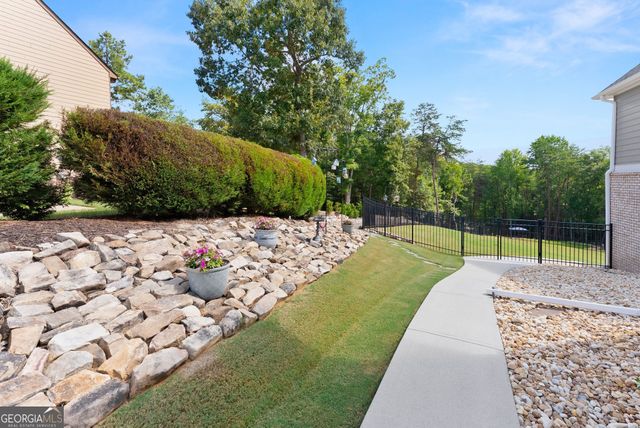 3438 Dockside Shores Drive, Gainesville, GA 30506