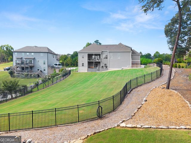 3438 Dockside Shores Drive, Gainesville, GA 30506
