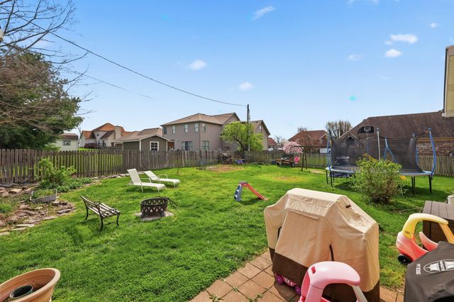 300 Juniper Drive, Nicholasville, KY 40356