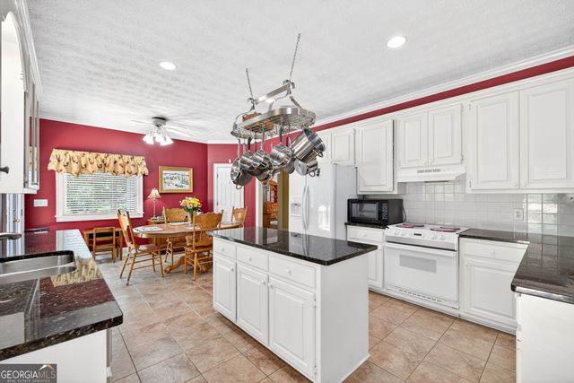 6 Adella Lane, Jefferson, GA 30549