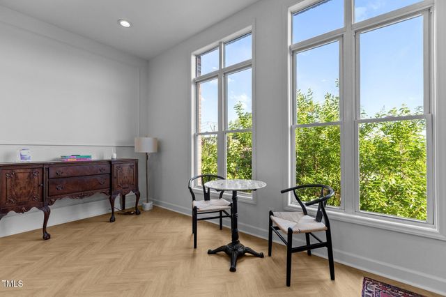 320 W Martin Street 205, Raleigh, NC 27601